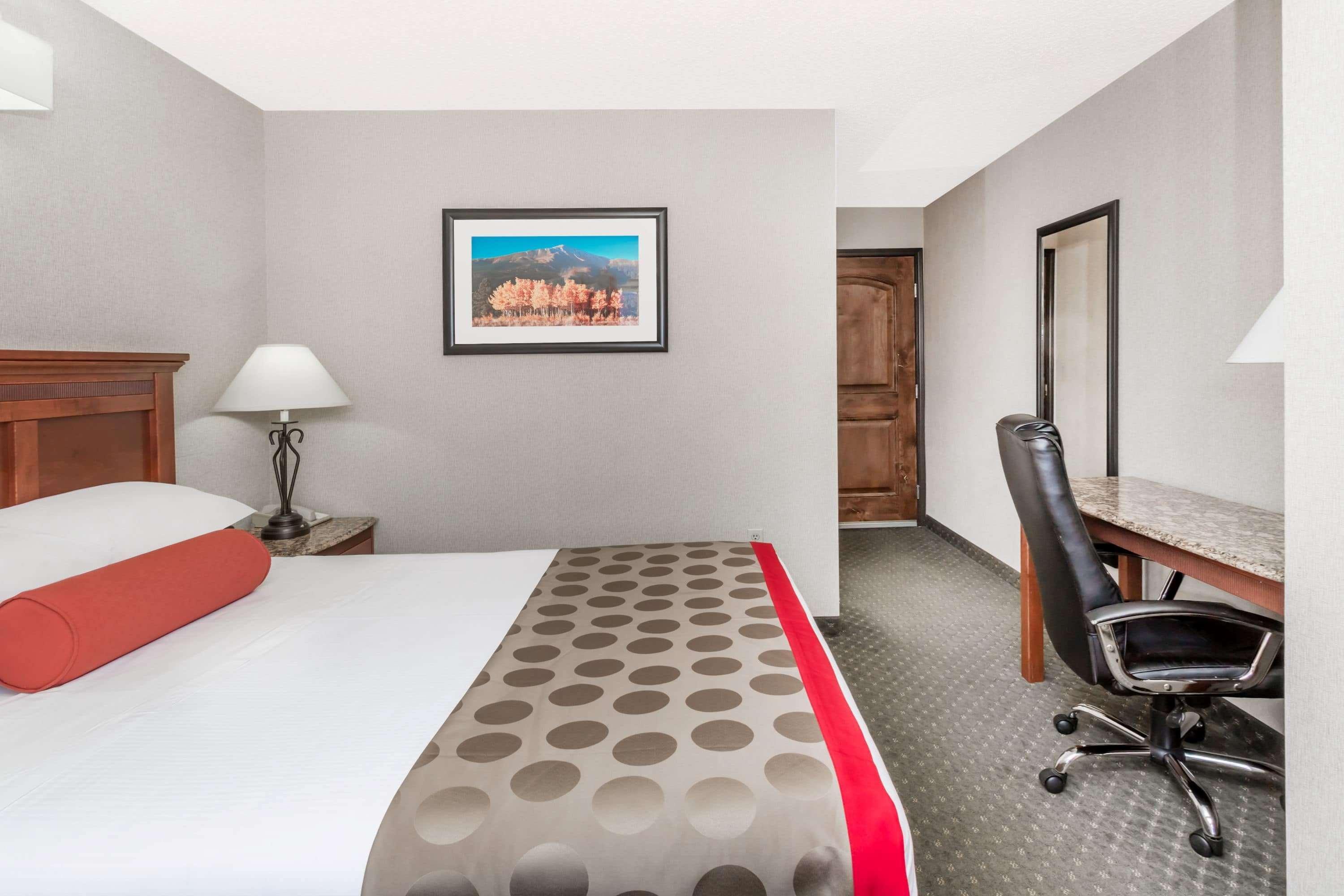 Ramada By Wyndham Frisco Hotell Exteriör bild