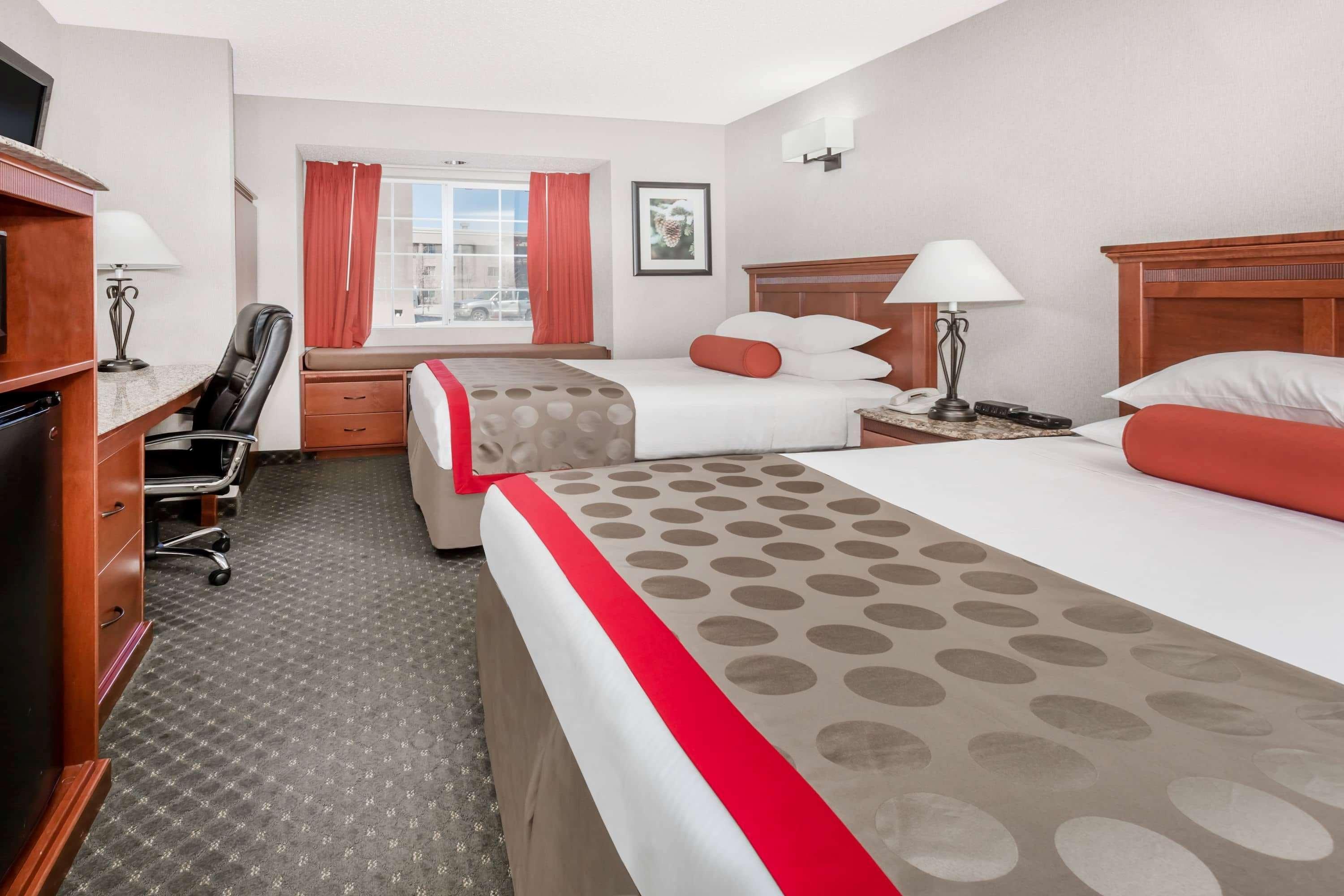Ramada By Wyndham Frisco Hotell Exteriör bild